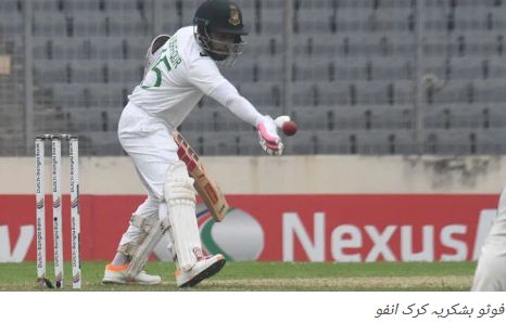 بنگلادیش کے مشفق الرحیم ہاتھ سے گیند روکنے پر آؤٹ قرار