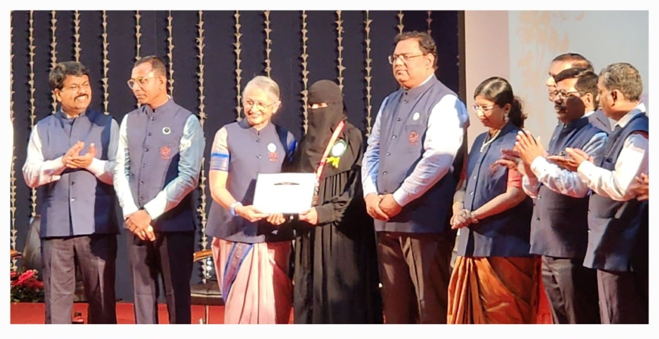محمدیہ طبیہ کالج،منصورہ کے طالبہ کی امتیازی کامیابی