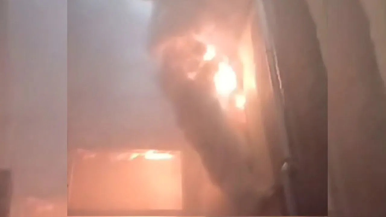مہتا بلڈنگ میں بھیانک آتشزدگی