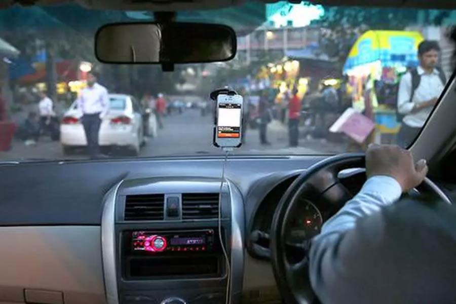 کلکتہ میں پھر خاتون مسافرسے چھیڑ چھاڑ کی شکایت! ایپ کیب ڈرائیور گرفتار