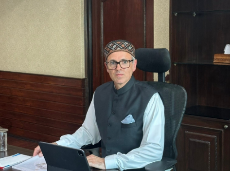 میں ان ریاستوں کے وزرائے اعلیٰ سے رابطے میں ہوں جہاں سے کشمیری طلبا کو دھمکانے کی اطلاعات ہیں:عمر عبداللہ