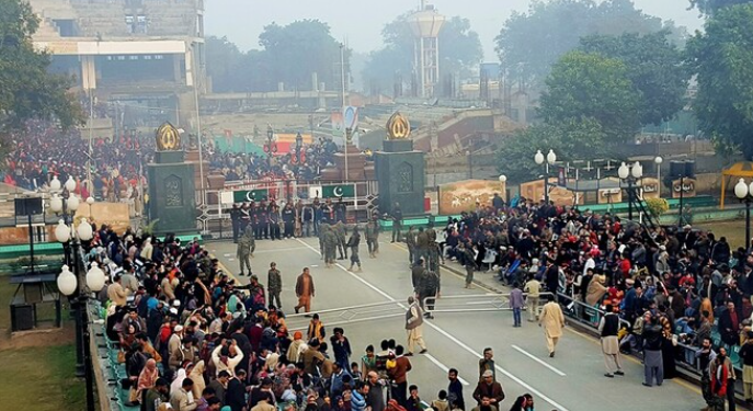 پاکستان اور انڈیا میں سخت کشیدگی ہے، دونوں خود ہی اس کا حل نکال لیں گے: صدر ٹرمپ