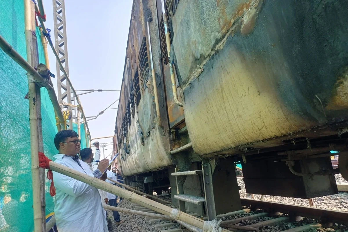 شارٹ سرکٹ نہیں، بوگی میں آگ لگائی گئی! کیا کٹوا-عظیم گنج ٹرین میں تخریب کاری کی سازش تھی؟