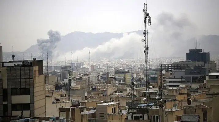 ایران جنگ سے برطانیہ میں ایک لاکھ افراد کے بے روزگار ہونے کا خدشہ