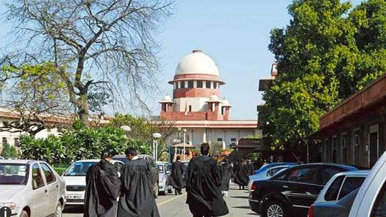 ’مذہب تبدیل کرنے پر درج فہرست ذات کا درجہ ختم ہوگا‘، سپریم کورٹ نے سنایا اہم ترین فیصلہ