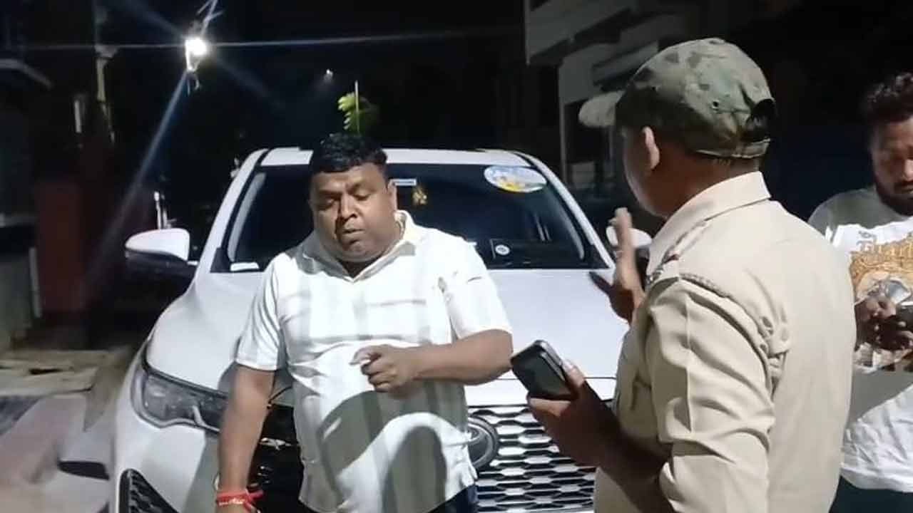 بی جے پی امیدوار کی مہم میں حصہ لینے پر گھر پر حملے کا الزام