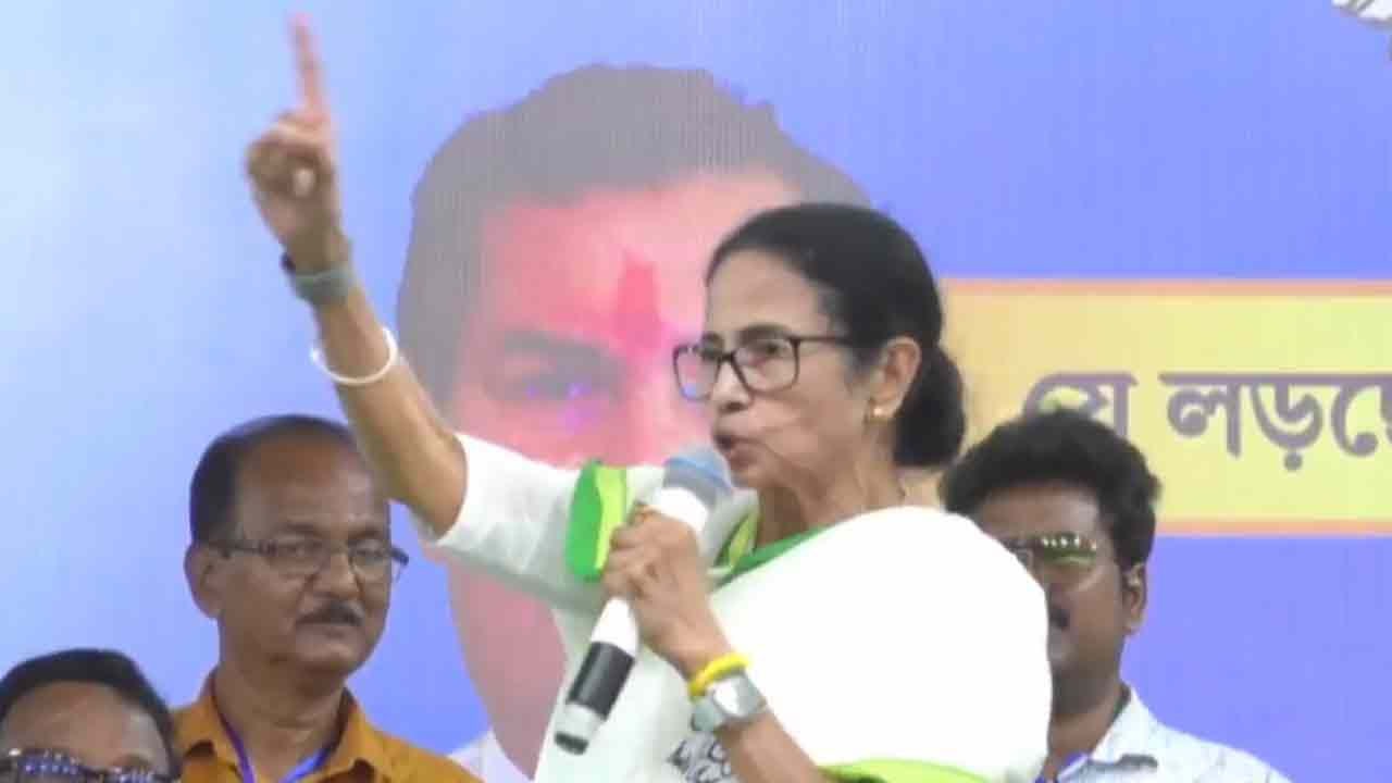 ووٹر لسٹ میں جن کے نام شامل ہوئے ہیں، اس کا کریڈٹ ہمیں جاتا ہے، ہم نے لڑائی لڑی ہے!‘ اعلیٰ ممتا بنرجی