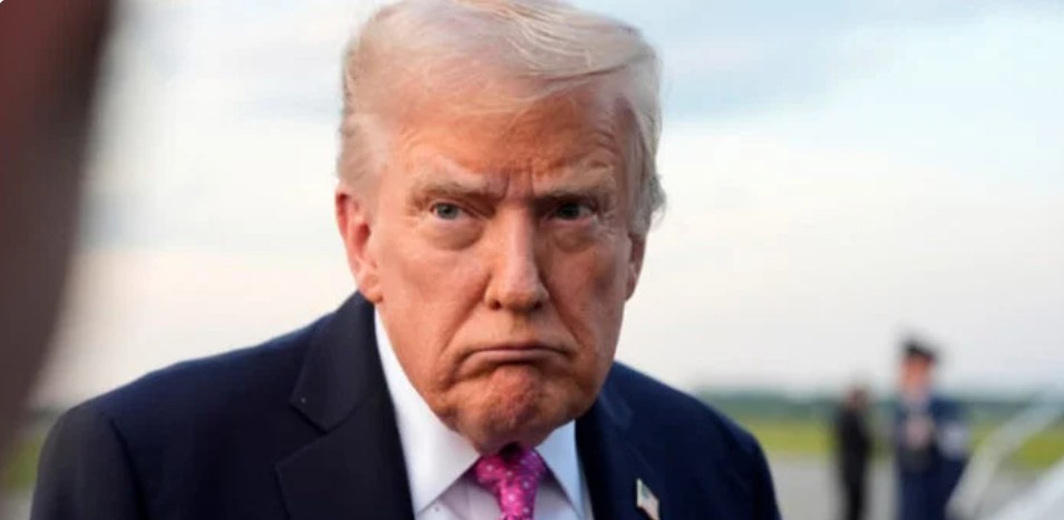 ایرانی مجھے سپریم لیڈر بنانے پر بضد ہیں لیکن میں نے کہا ’نہیں شکریہ‘: ڈونلڈ ٹرمپ کا انوکھا دعویٰ