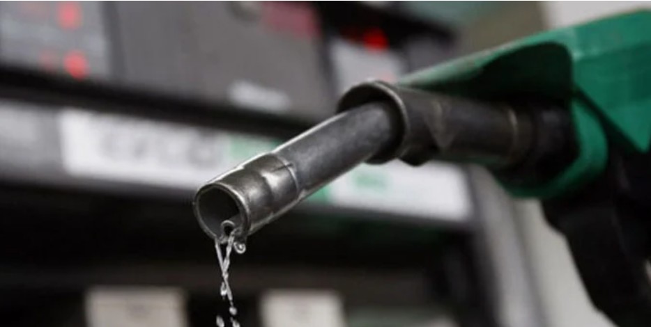 پیٹرول ذخیرہ کرنے والا جیل بھیج دیا گیا