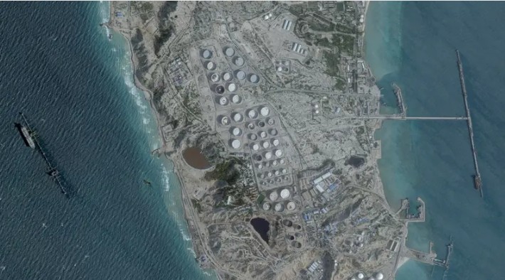 ڈرونز اور بارودی سرنگیں... جزیرہ خارگ پر قبضہ امریکی افواج کو مہنگا پڑ سکتا ہے