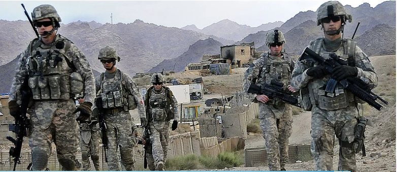 کیا ایران میں شروع ہوگا ’گراؤنڈ آپریشن‘؟ 3500 امریکی فوجیوں کی تعیناتی سے کشیدگی عروج پر