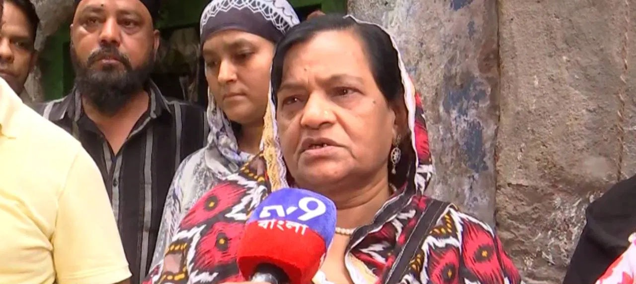 ترنمول کونسلر ریحانہ خاتون کے خاندان ک چار لوگوں کے نام خارج