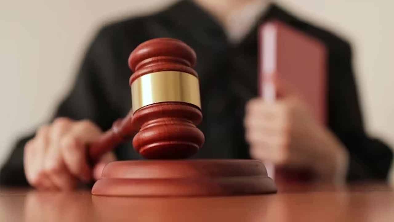 ’تبادلہ ملازمت کا حصہ ہے‘کمیشن کے انتظامی تبادلوں کے خلاف ترنمول کی درخواست خارج، ہائی کورٹ کے اہم مشاہدات