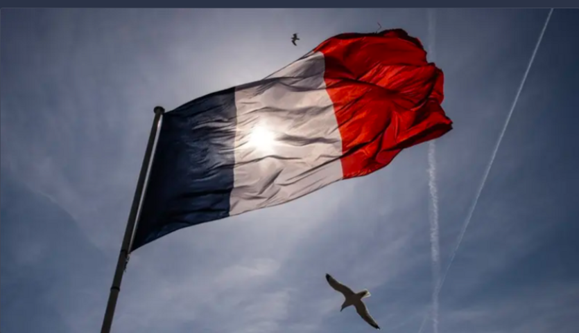 ہتھیاروں کی منتقلی کے لیے فرانس نے اپنی فضائی حدود استعمال کرنے کی اجازت نہیں دی: ذرائع