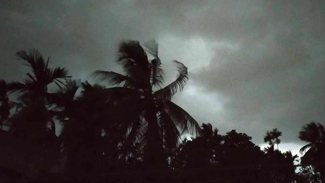 آئندہ ہفتے سے کلکتہ میں دوبارہ بارش شروع ہو سکتی ہے! شمال میں طوفانی ہواﺅں کی وارننگ