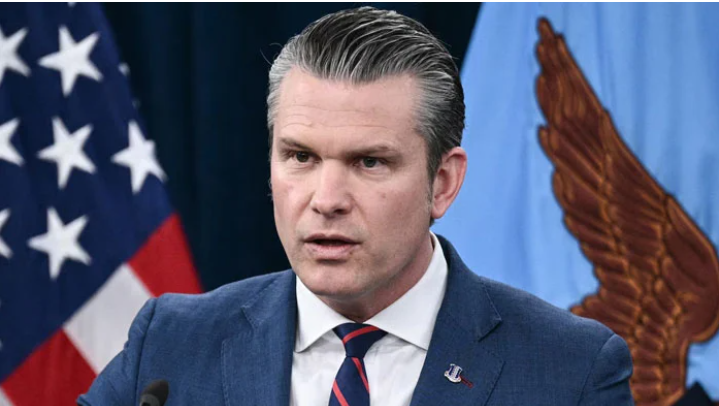 امریکی فوجی حضرت عیسیٰ کے لیے لڑ رہے ہیں، امریکی وزیر جنگ، پوپ لیو کا اختلاف