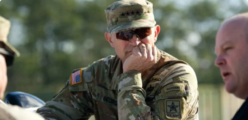 آرمی چیف رینڈی جارج کو کیوں برطرف کیا گیا؟ امریکی عہدے دار نے وجہ بتا دی