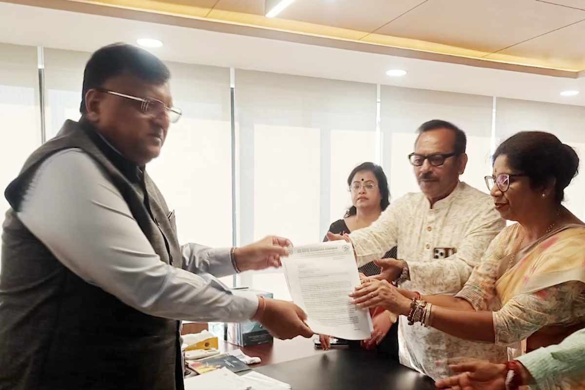 ایس آئی آر کو لےکر بنگال میں تناﺅ عروج پر