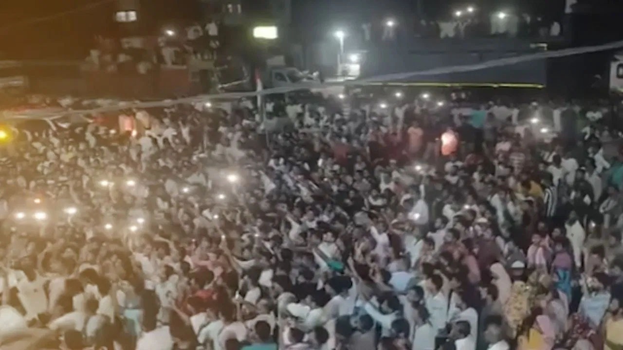 ایس آئی آر کو لے کر ہوئے احتجاج کو گہری سازش قرار دیا جا رہا ہے ۔