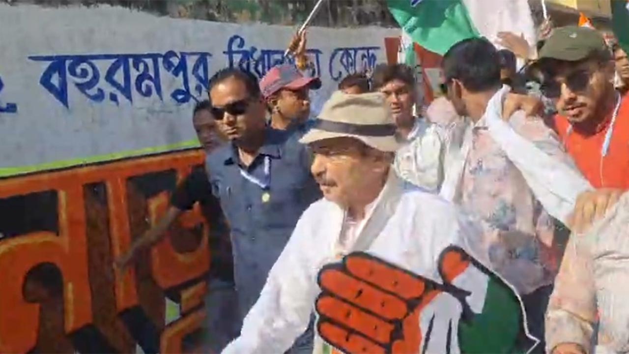 ادھیر چودھری کی انتخابی مہم میں رکاوٹ، کانگریس اور ٹی ایم سی کارکنوں کے درمیان ہاتھا پائی