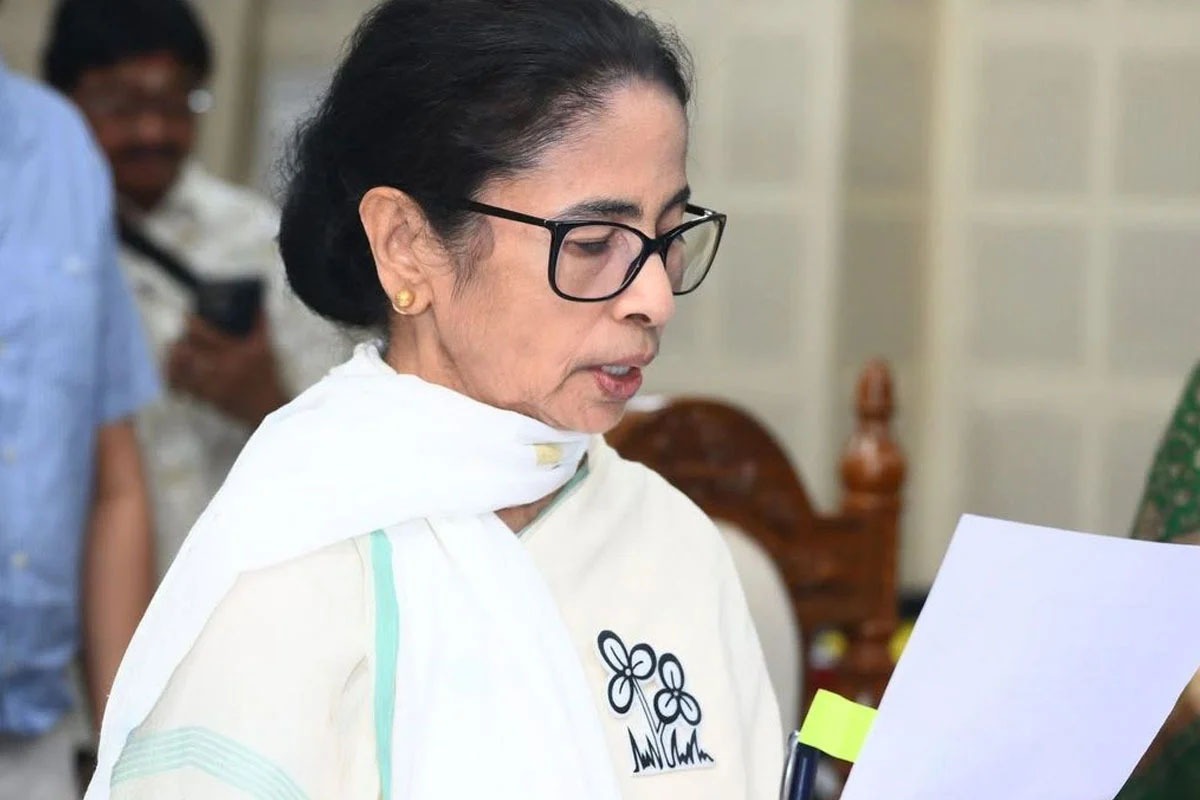 ترنمول سپریمو ممتا بنرجی نے چوتھی بار بھوانی پور سیٹ سے اپنا پرچہ نامزدگی داخل کیا