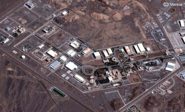 امریکہ ایران میں دفن شدہ افزودہ یورینیم ’کھود کر‘ نکالے گا: صدر ڈونلڈ ٹرمپ