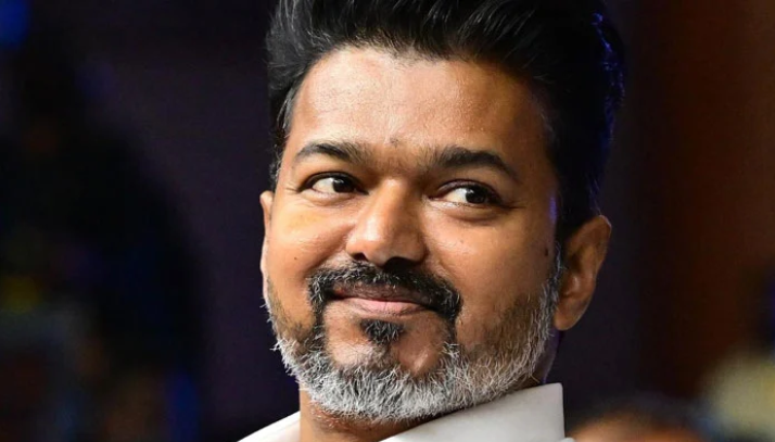 تھلاپتی وجے نے سیاسی مخالفین پر الزامات کی بوچھاڑ کردی