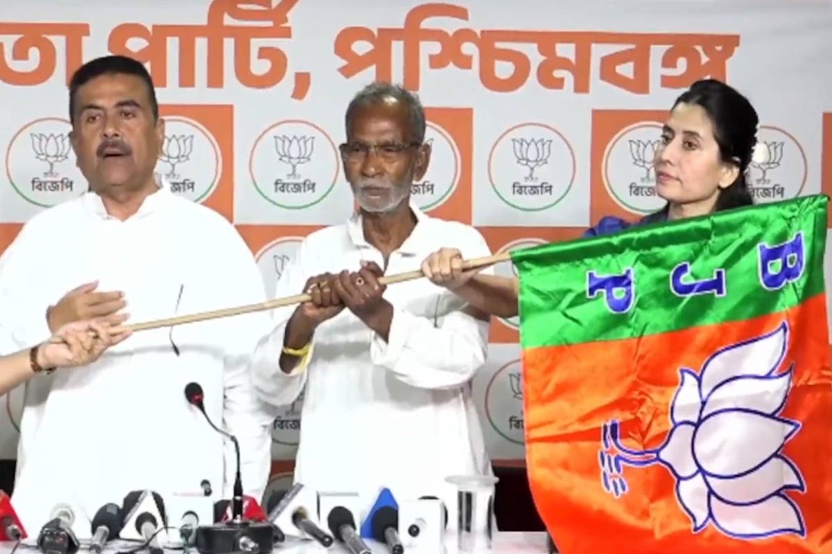 شبھیندو کی موجودگی میں ٹی وی اداکارہ مافن چکرورتی اور ترنمول کانگریس کے سینئر رہنما بکاش نارائن چودھری بی جے پی می ںشامل