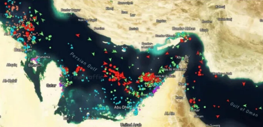 آبنائے ہرمز: جہازوں پر ایرانی کرنسی میں ٹرانزٹ فیس عائد