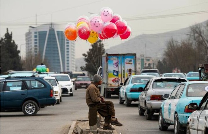 ’پیٹرول کی قیمت ایک ڈالر فی لیٹر سے بھی کم،‘ افغانستان موجودہ تیل کے بحران سے کیسے بچا رہا؟
