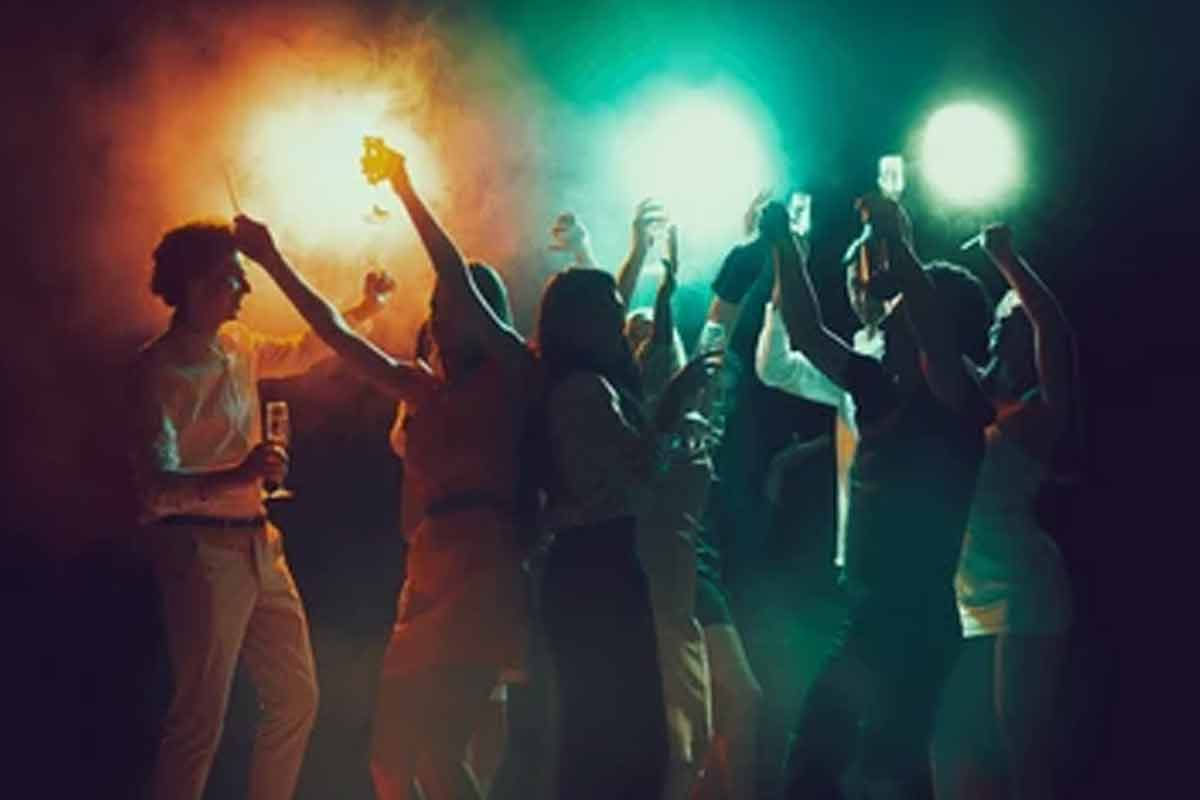 گھر سے فرار ہونے والی چار لڑکیوںکو فوراً کارروائی کرکے بچا لیاگیا