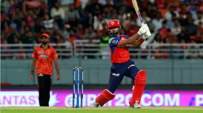 آئی پی ایل:پنجاب کنگز نے حیدرآباد کو سات گیندیں باقی رہتے چھ وکٹوں سے شکست دی