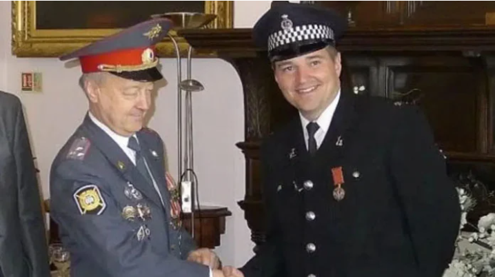 سابق برطانوی پولیس اہلکار کی شہریت روس سے تعلقات پر ختم