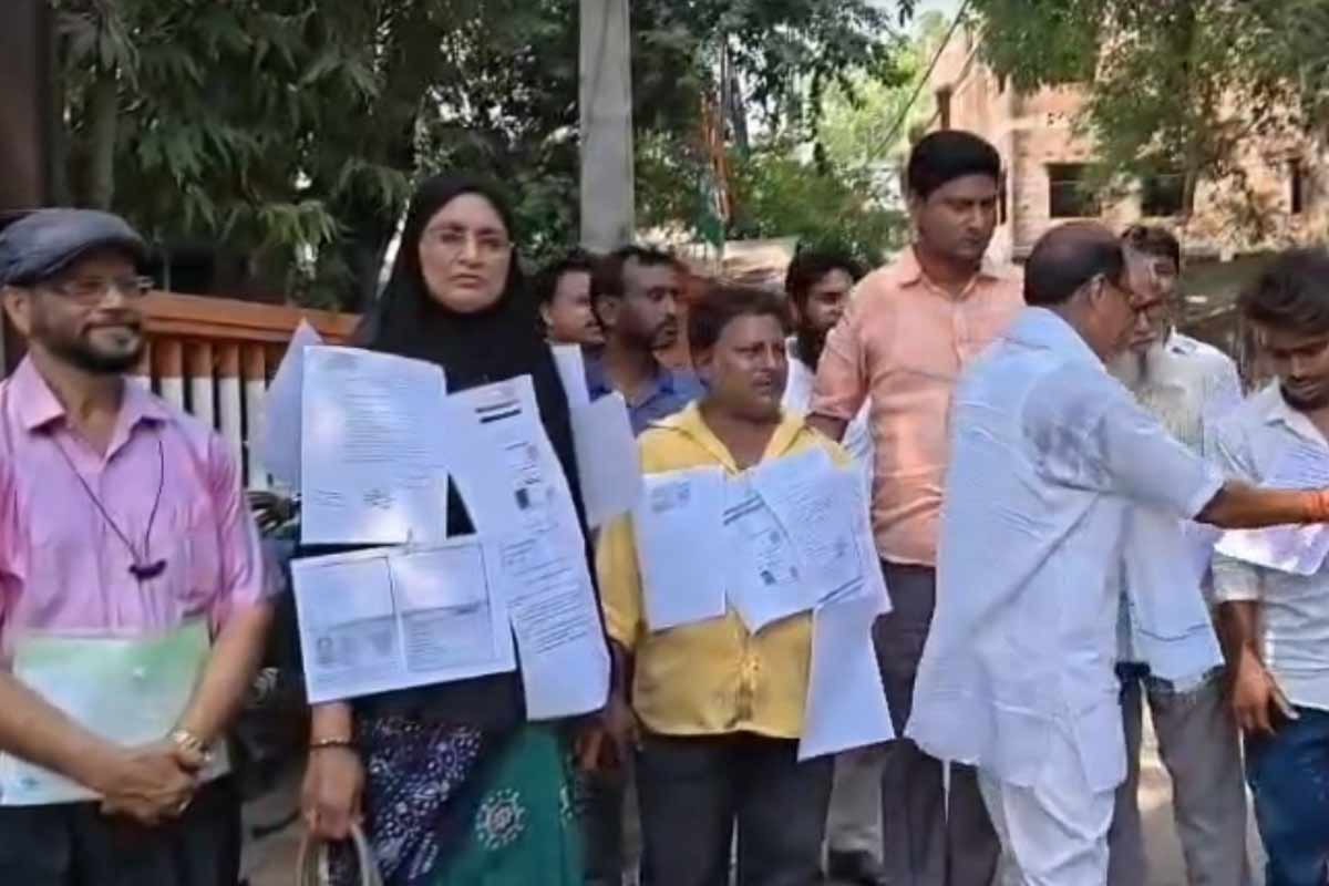 ووٹر لسٹ سے نام خارج ہونے والوں نے صدر ہند سے رضاکارانہ موت کی اجازت مانگی