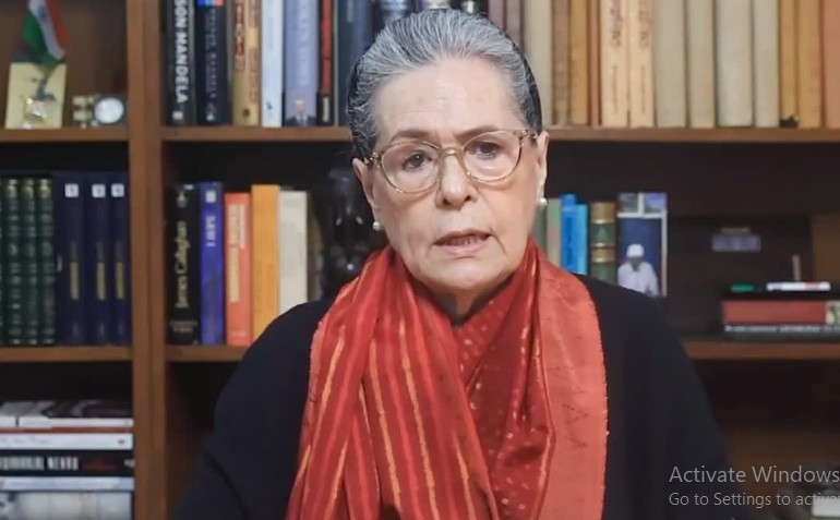 وومین ریزرویشن نہیں، بلکہ حد بندی اصل مسئلہ ہے: سونیا گاندھی