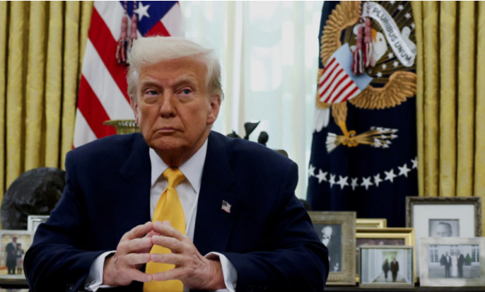 امریکی پابندیوں کا شکار چینی جہاز ناکہ بندی کے باوجود آبنائے ہرمز سے گزر گیا: ایل ایس ای جی