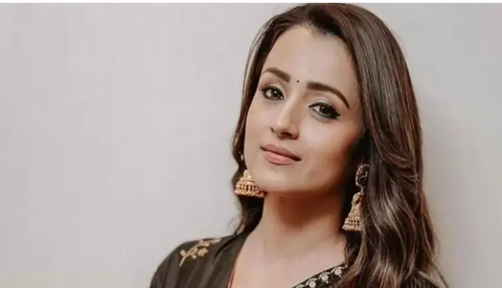 اداکارہ تریشا کرشنن کے گھر کو بم سے اڑانے کی دھمکی