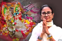 'اندھیرا مٹا دو نئی صبح کے ساتھ'، نام لیے بغیر بی جے پی کو نشانہ بناتے ہوئے ممتا کی نئے سال کی مبارکباد۔