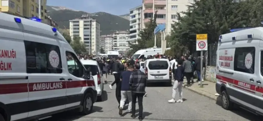 ترکیہ کے اسکول میں فائرنگ کا دوسرا واقعہ، طالبعلم کی فائرنگ سے 4 جاں بحق