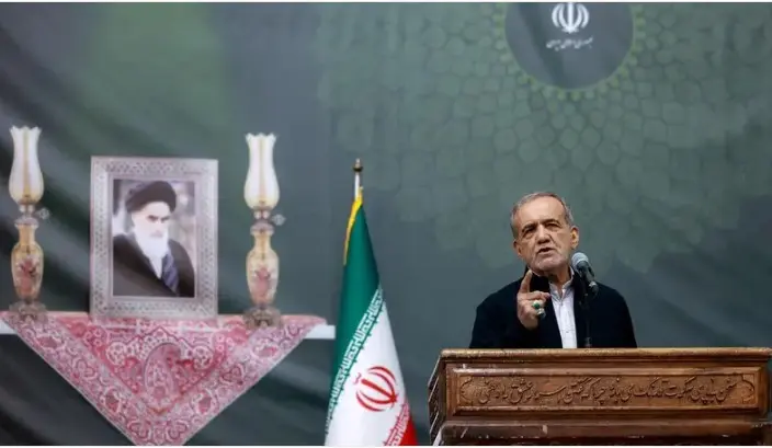 ہم جنگ نہیں چاہتے، مگر ہتھیار ڈالنے سے انکار کرتے ہیں:ایرانی صدر