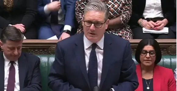 دباؤ کے باوجود برطانیہ ایران جنگ میں شامل نہیں ہو گا: کیئر سٹارمر