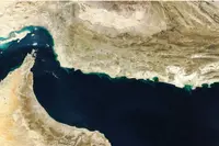 آبنائے ہرمز کے عمانی حصے سے جہازوں کو بلا رکاوٹ گزرنے کی اجازت دی جا سکتی ہے: ایران