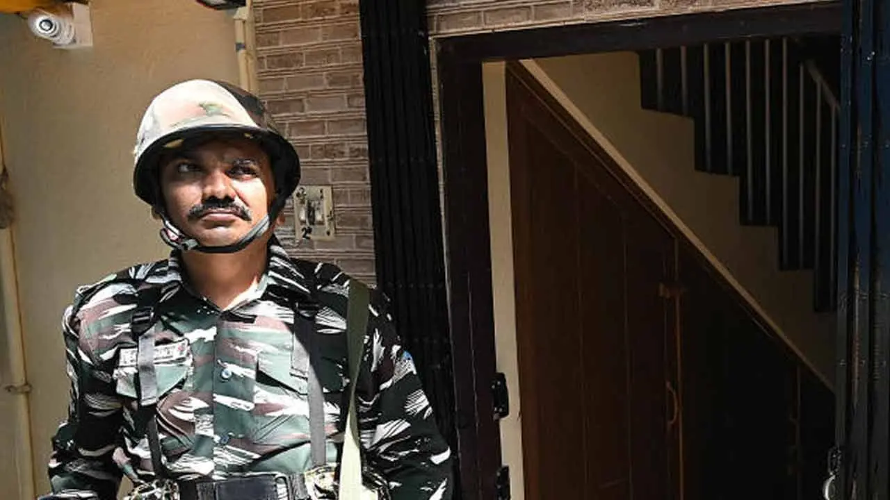 کالی گھاٹ میں ترنمول کانگریس کے گھر پر ای ڈی کا چھاپہ