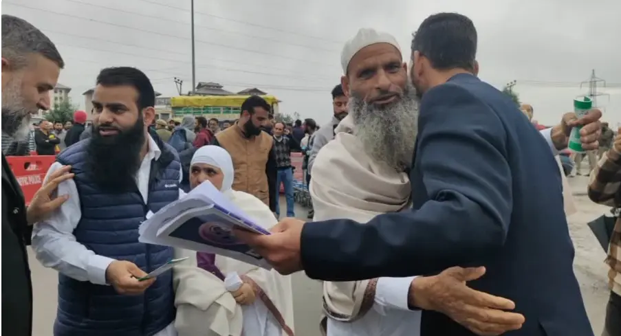 حج 2026: جموں و کشمیر سے  بھی عازمین کا پہلا قافلہ روانہ