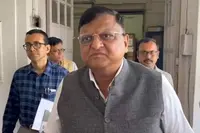 چیف الیکشن افسر نے تھانوں کے او سی کو معطل کرنے کی دھمکی دی