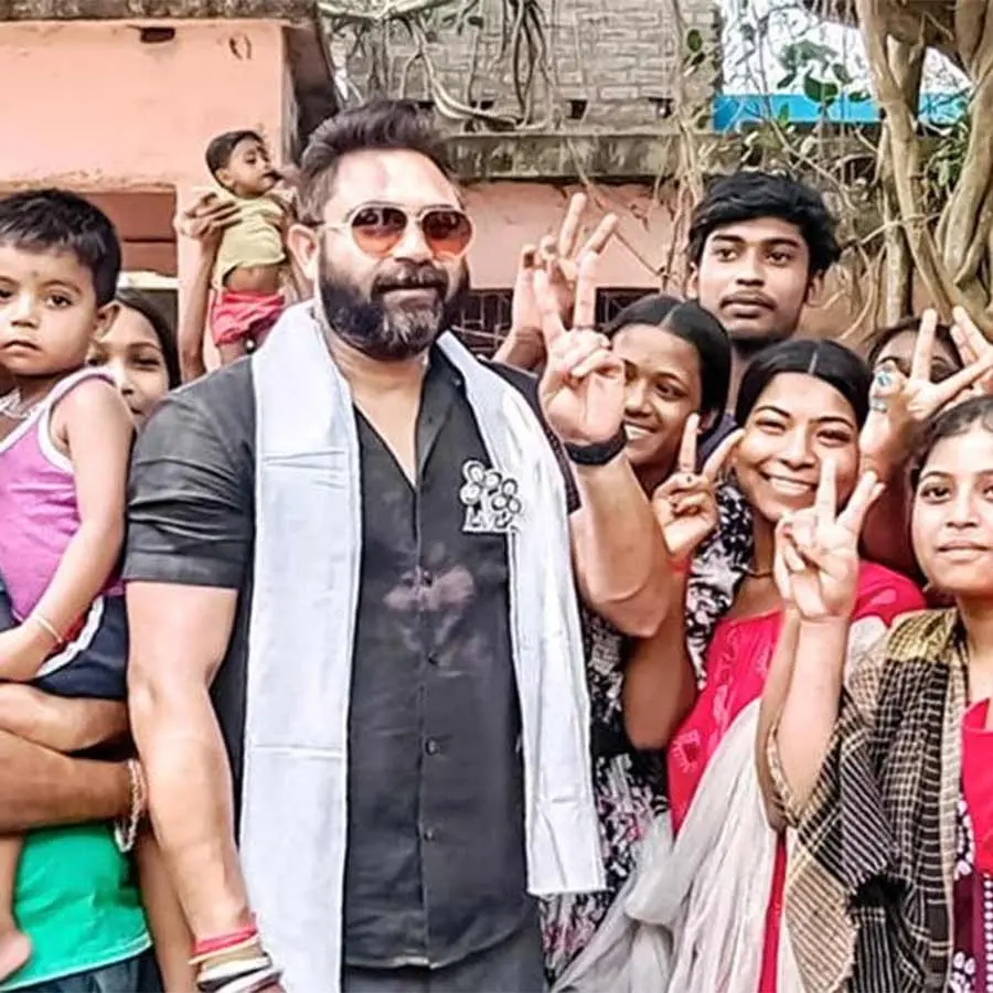 بہرام پور کی انتخابی جنگ اب ایک دلچسپ موڑ پر