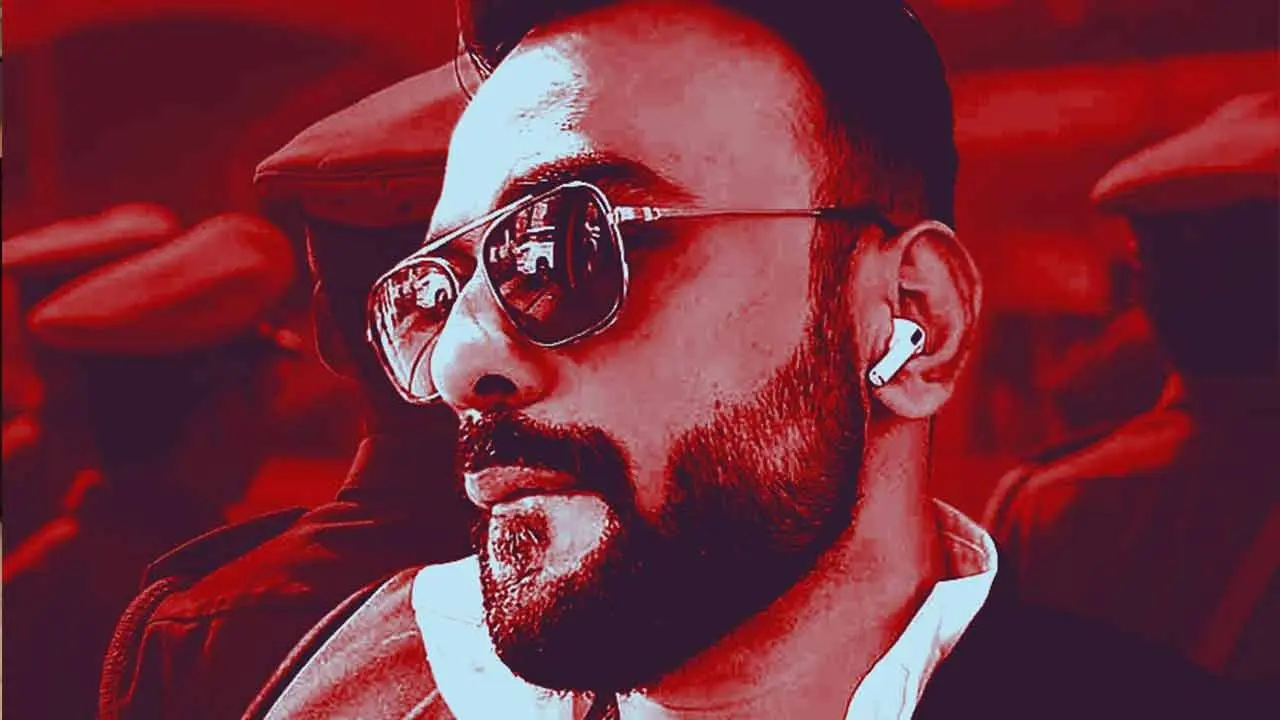 جے کامدار کا بااثر پولس افسروں کے قریبی تعلقات تھے