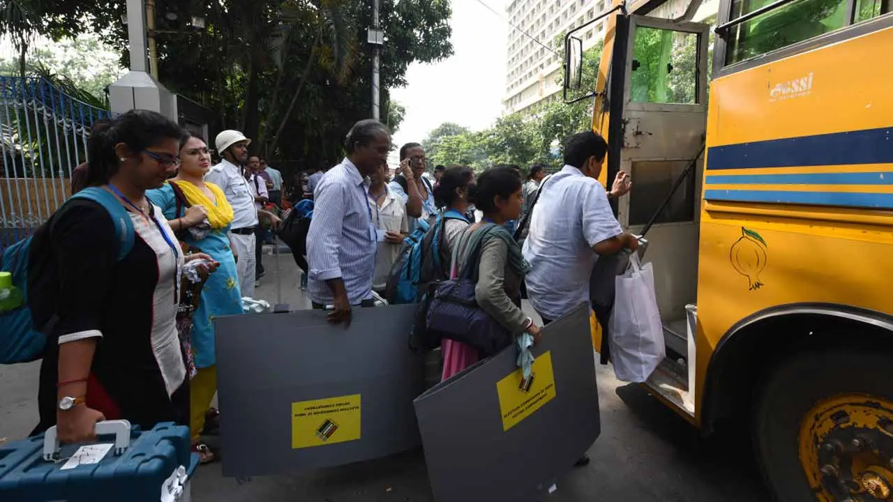 مغربی بنگال اور تمل ناڈو میں انتخابی مہم ختم، 23 اپریل کو ووٹنگ، حفاظت کے پختہ انتظامات