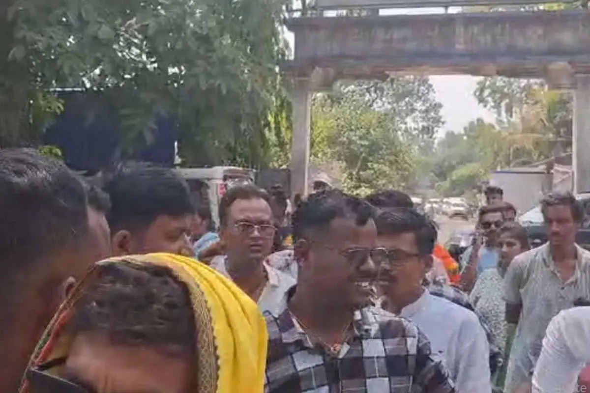 درگا پور میں ہوئے سیاسی تصادم میں تین افراد گرفتار