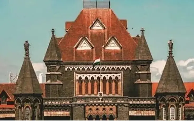 مالیگاؤں دھماکہ کیس: اسپیشل کورٹ کے فیصلہ کو بامبے ہائی کورٹ نے پلٹا، 4 ملزمین ہوئے بری